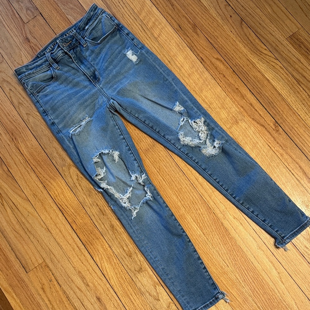 American Eagle Jeans Women's Ripped Blue Skinny Jeans 2 Short